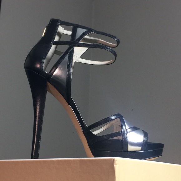 MICHAEL Michael Kors Platform Stilettos - Picture 4 of 8